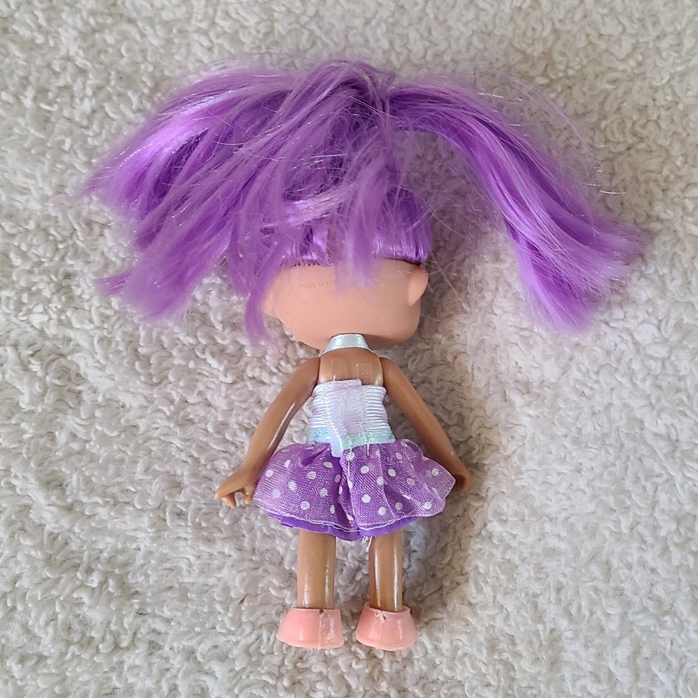 Set of 7 Rainbow Hair Dolls - Picture 15 of 15